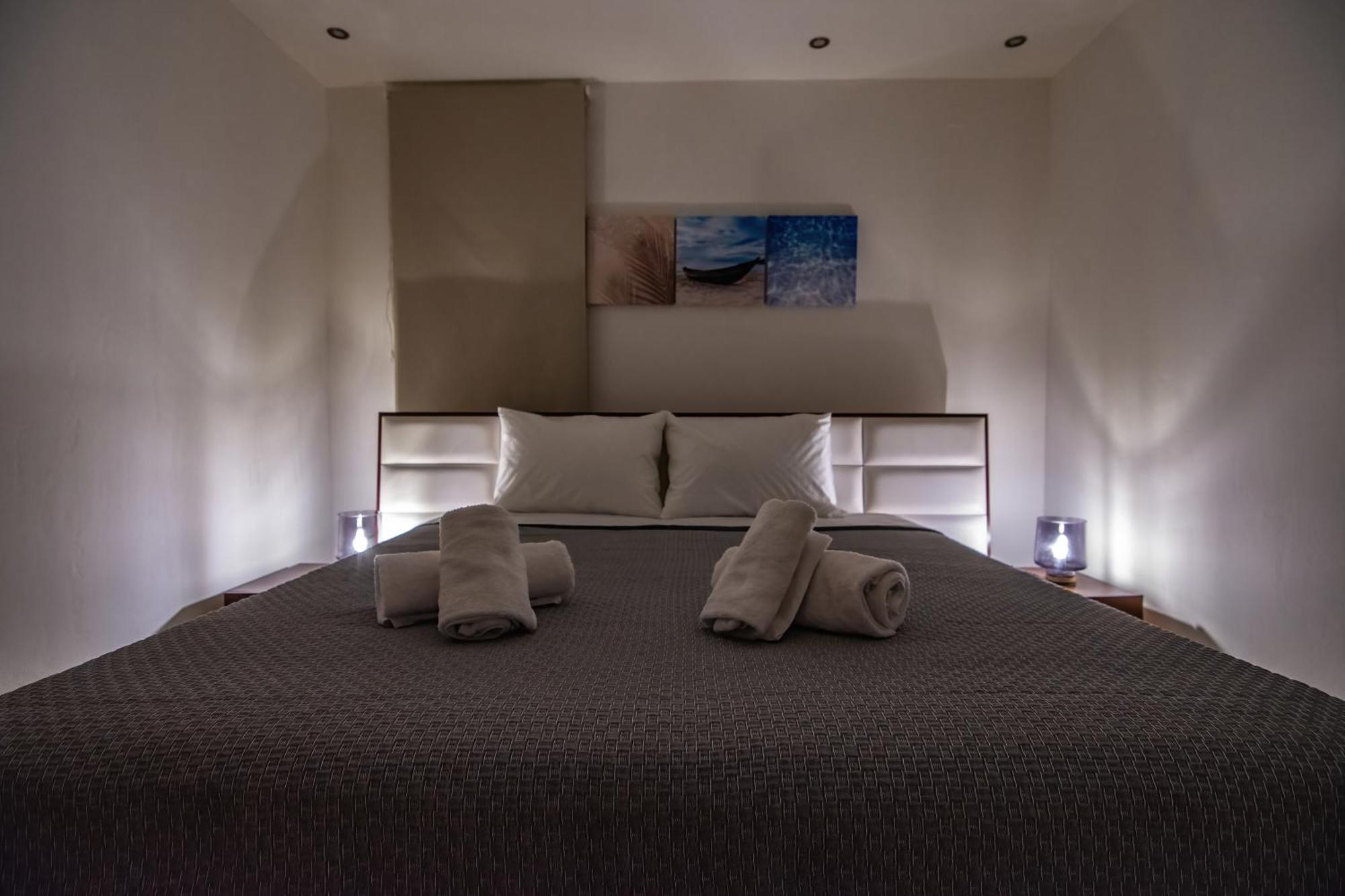 Cicada 4 Bedroom * Palaiokastro (Crete)